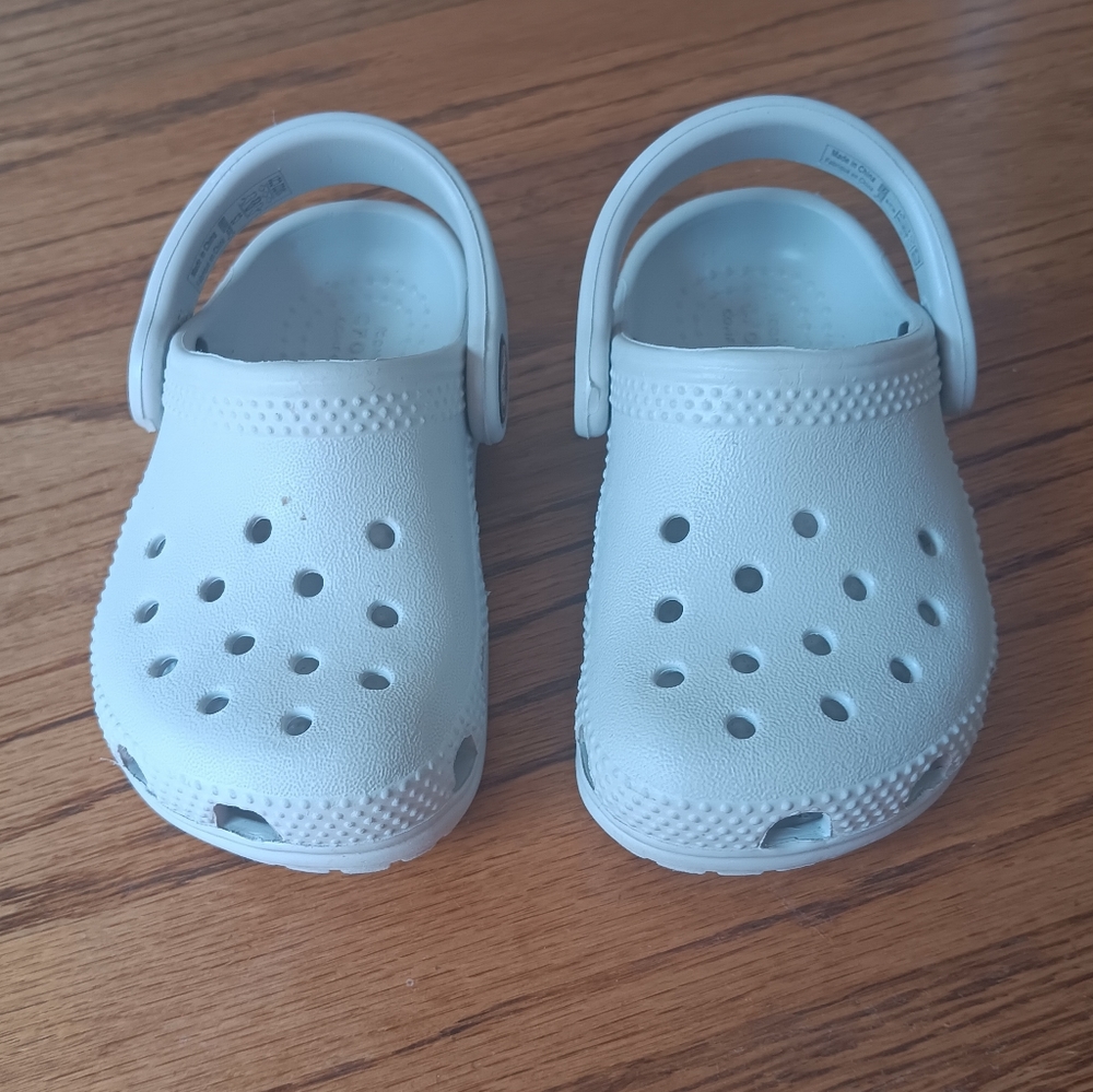 Baby Crocs size 5
